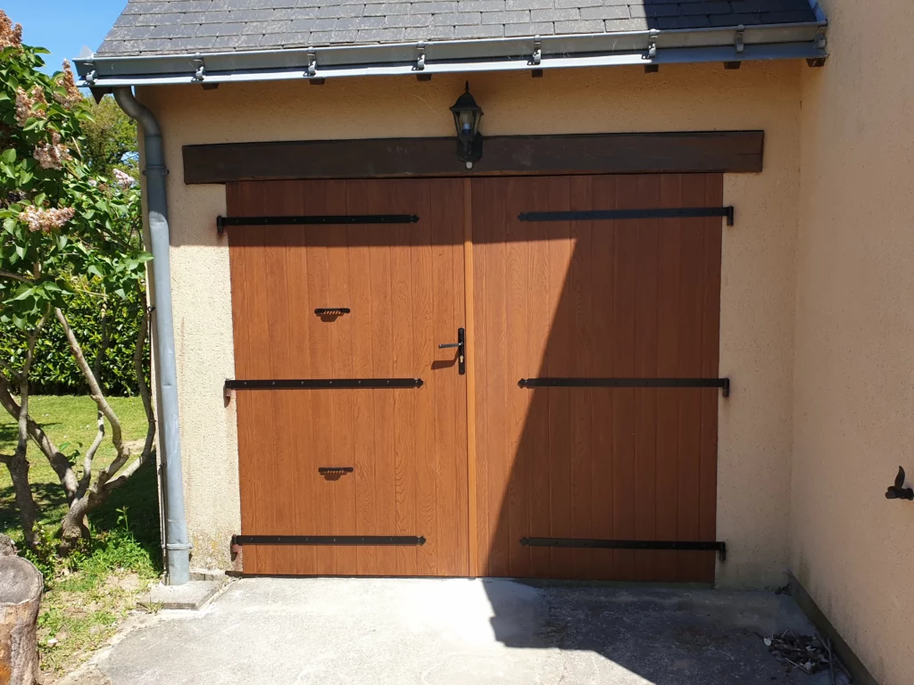 Porte de garage Polyhabitat