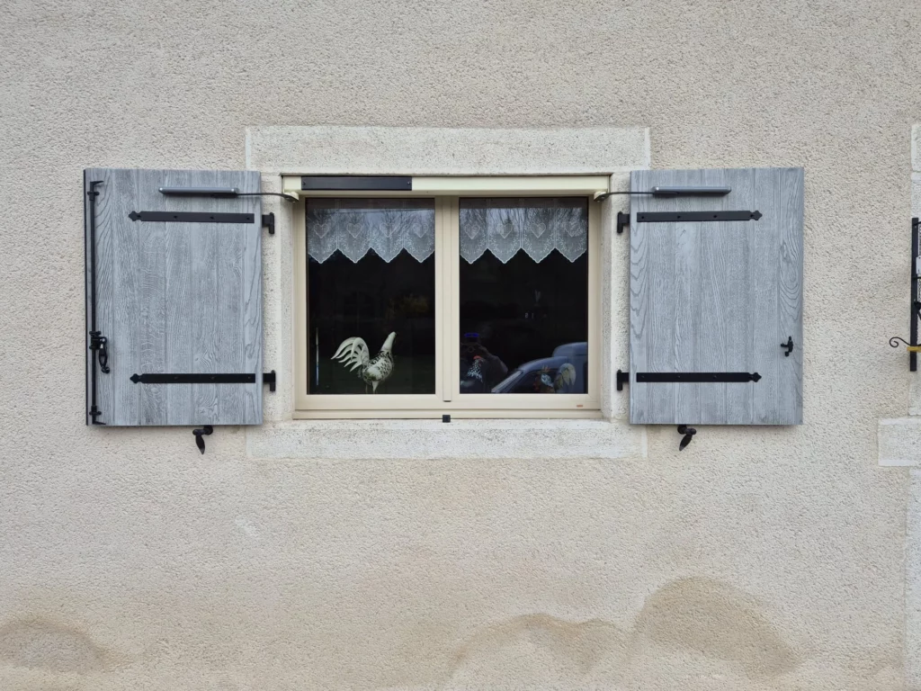 Volets battants - Polyhabitat