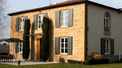 Volets battants gris Polyhabitat Volets battants gris Polyhabitat